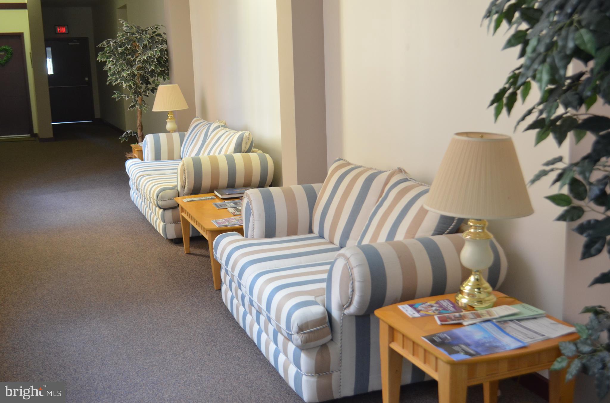 SCHOOLHOUSE - Residential