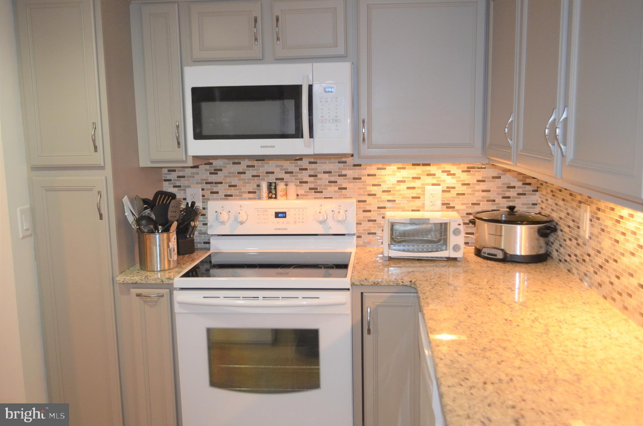 SCHOOLHOUSE - Residential