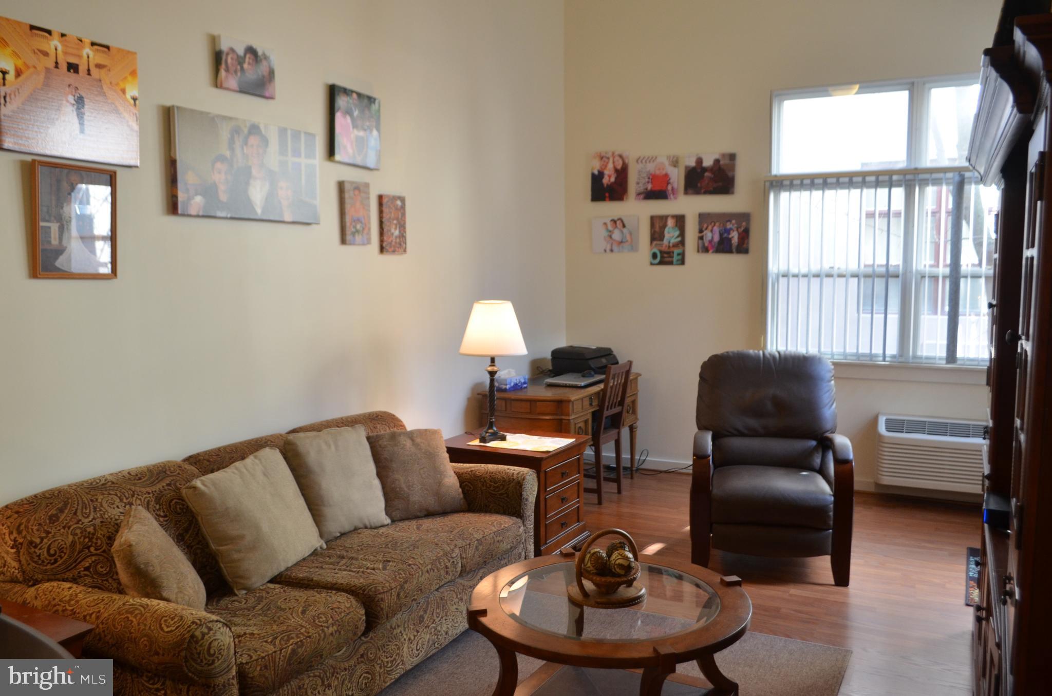 SCHOOLHOUSE - Residential