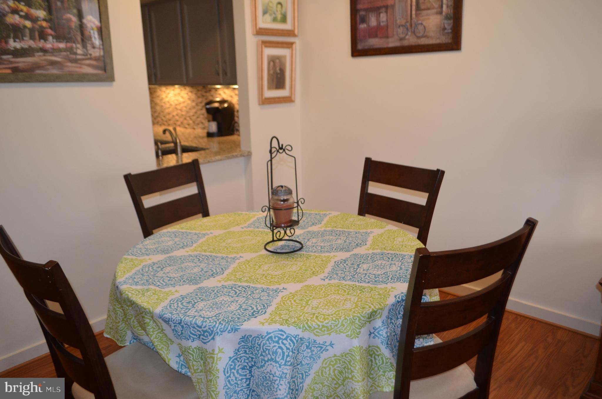 SCHOOLHOUSE - Residential