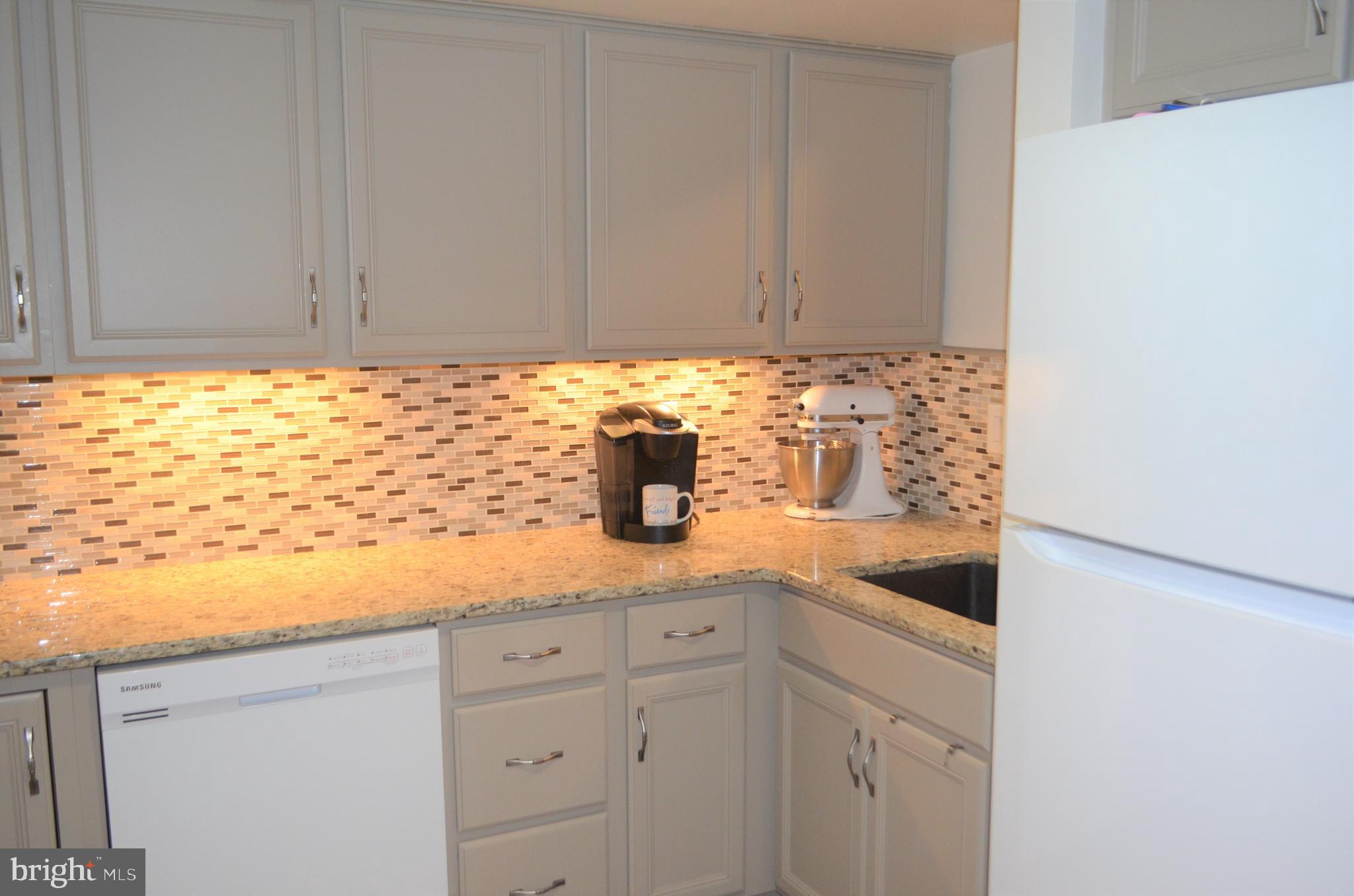 SCHOOLHOUSE - Residential