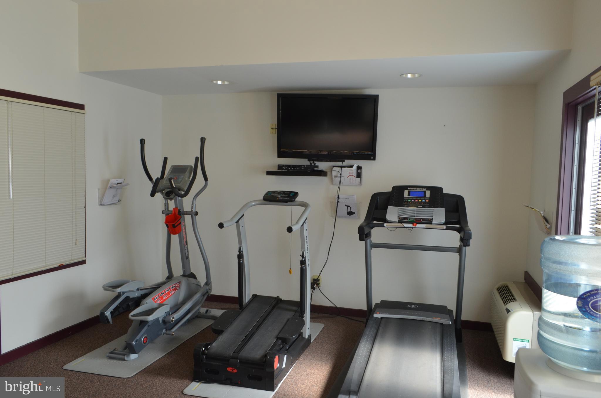 SCHOOLHOUSE - Residential