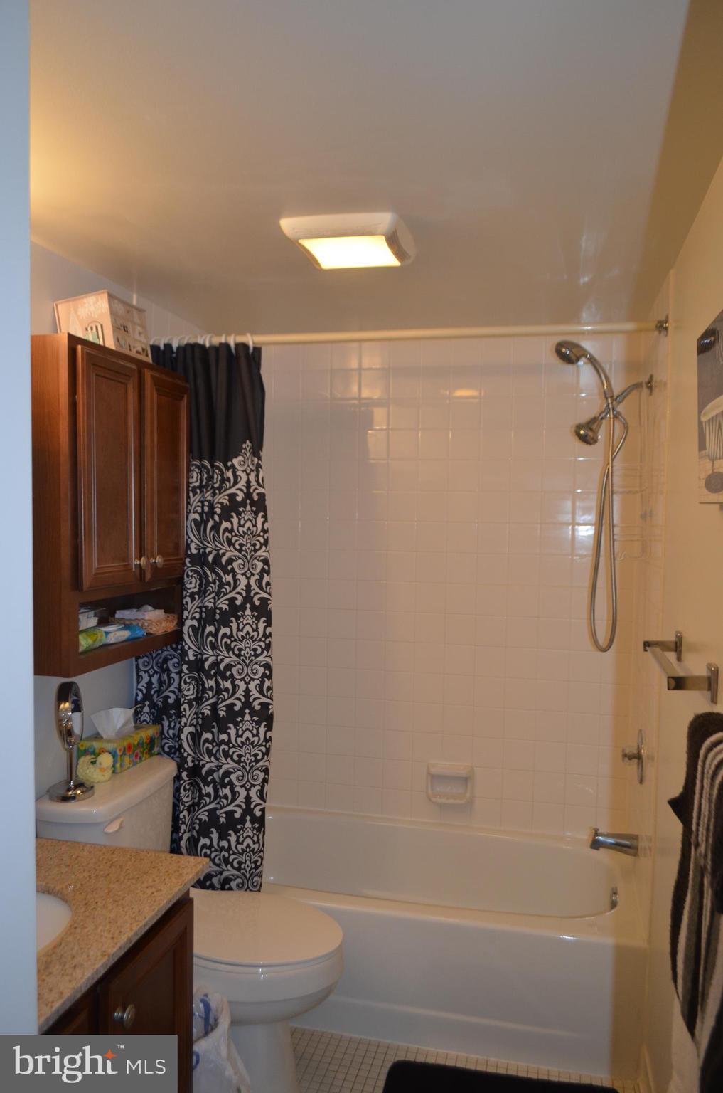 SCHOOLHOUSE - Residential