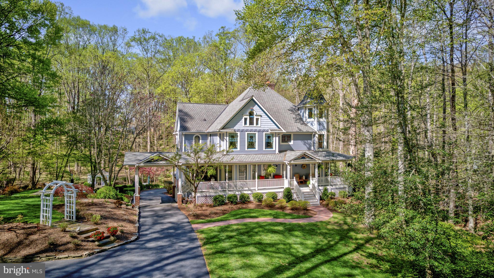 RIVER BEND ESTATES - Residential