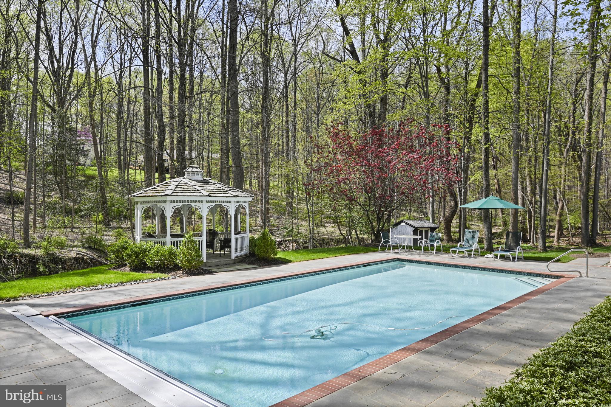 RIVER BEND ESTATES - Residential