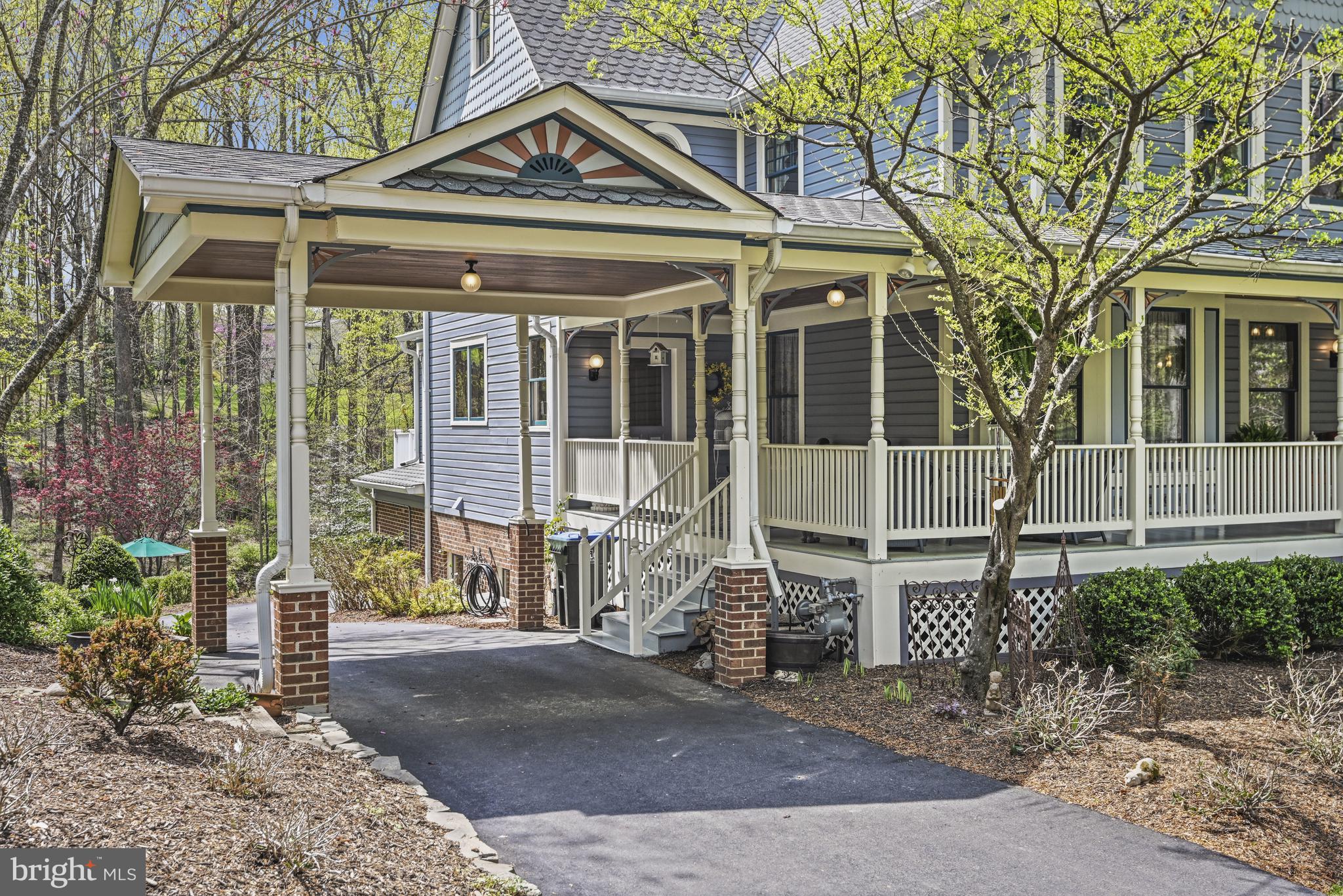 RIVER BEND ESTATES - Residential