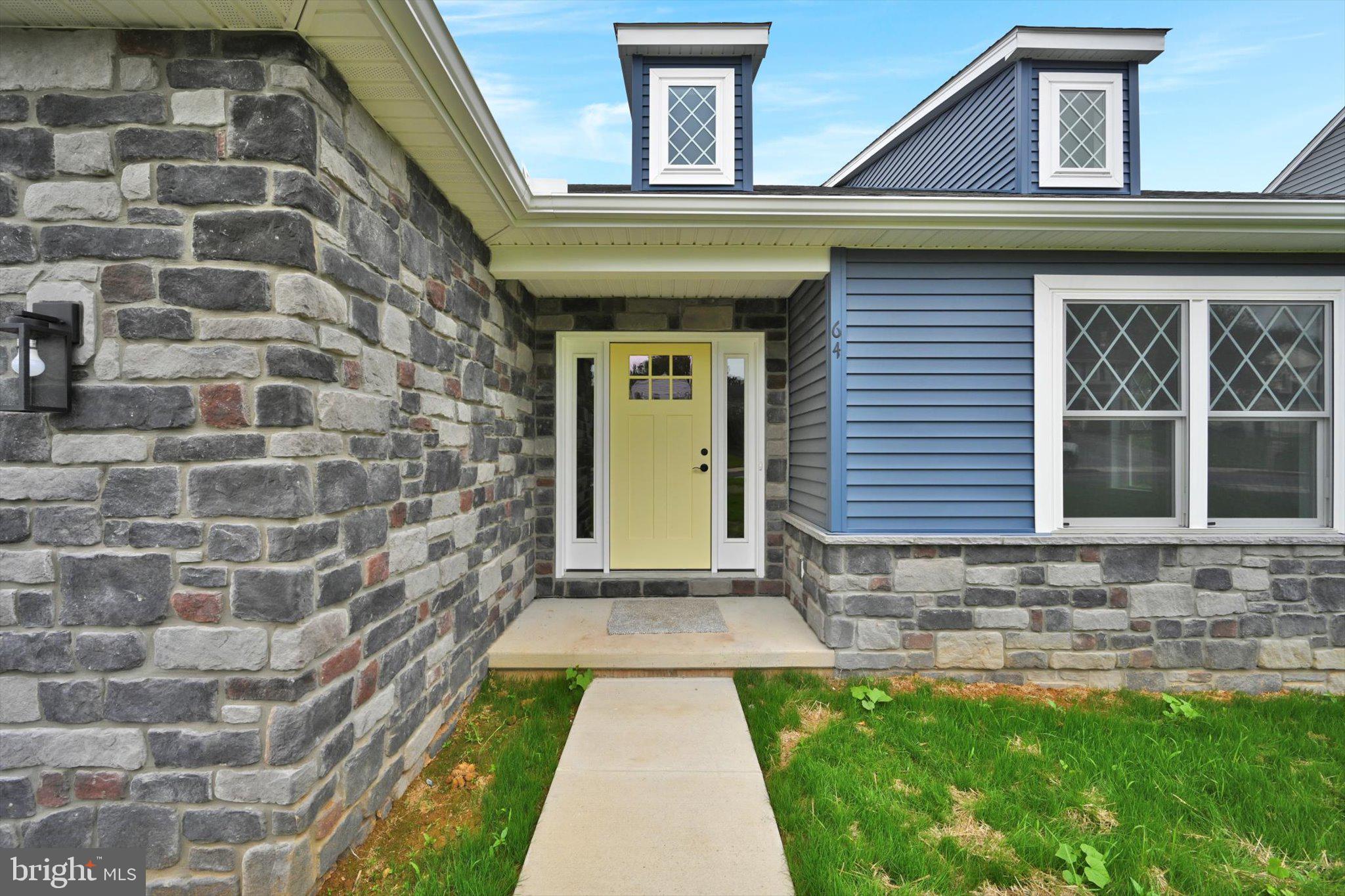 THE ESTATES OF MOHLER RUN - Residential