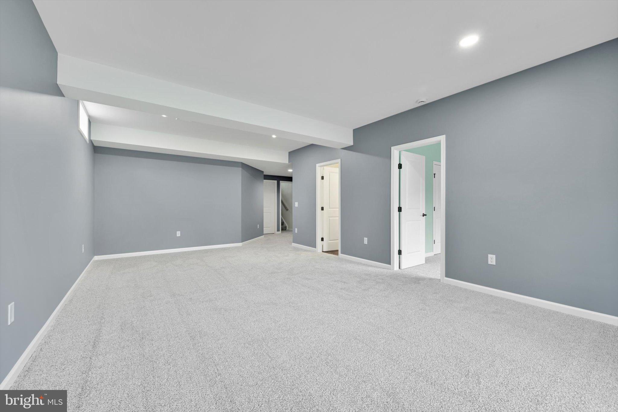 THE ESTATES OF MOHLER RUN - Residential