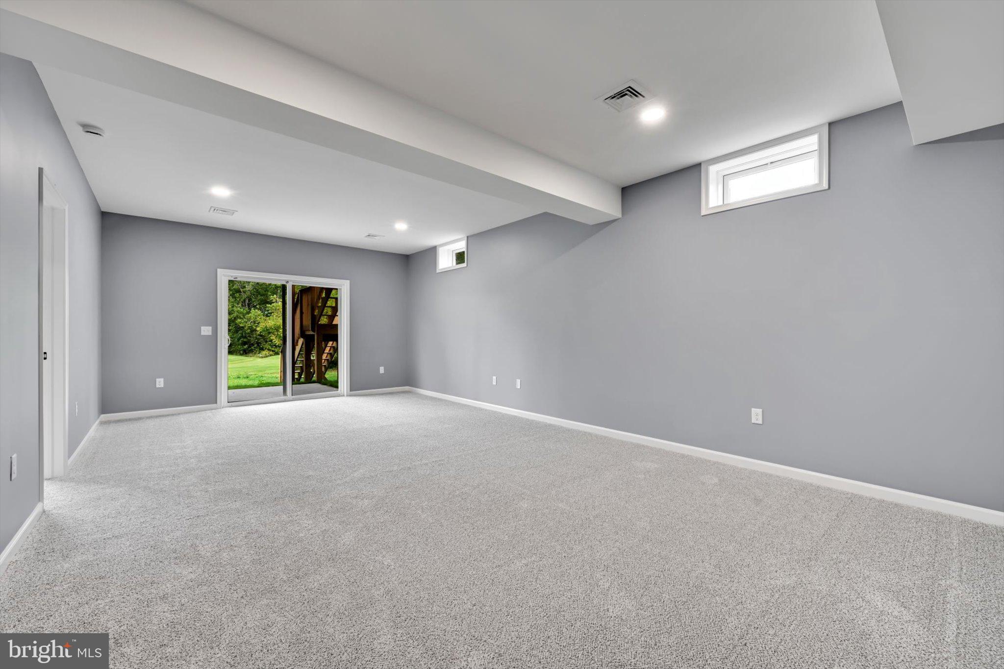 THE ESTATES OF MOHLER RUN - Residential