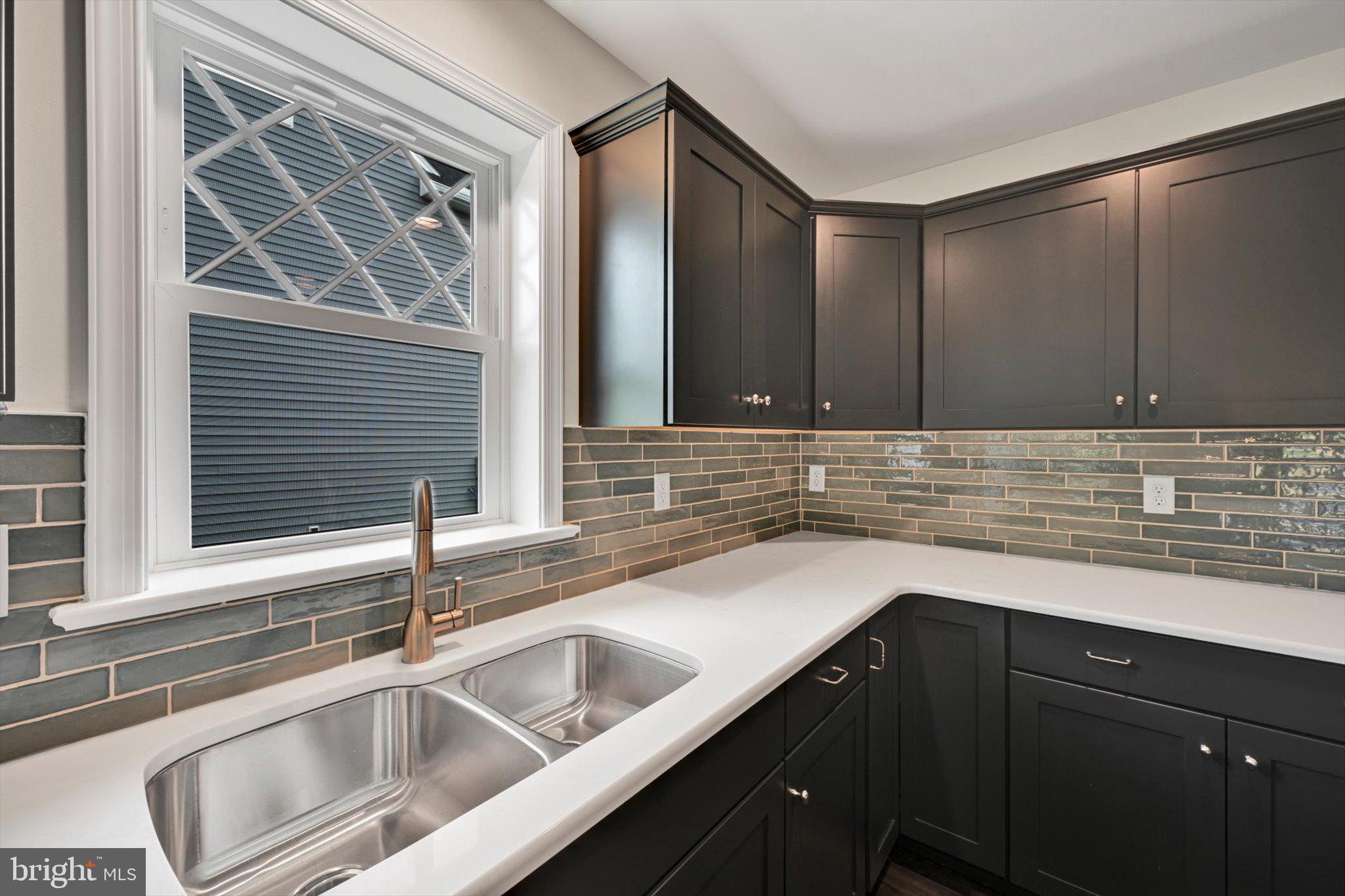 THE ESTATES OF MOHLER RUN - Residential