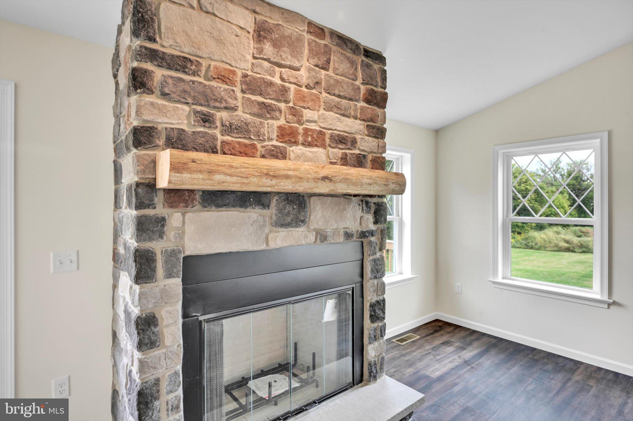 THE ESTATES OF MOHLER RUN - Residential