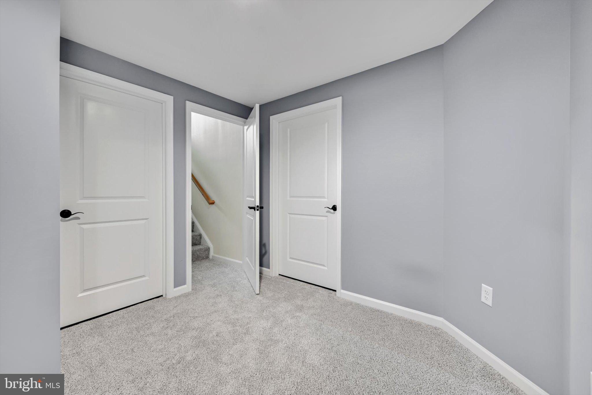 THE ESTATES OF MOHLER RUN - Residential