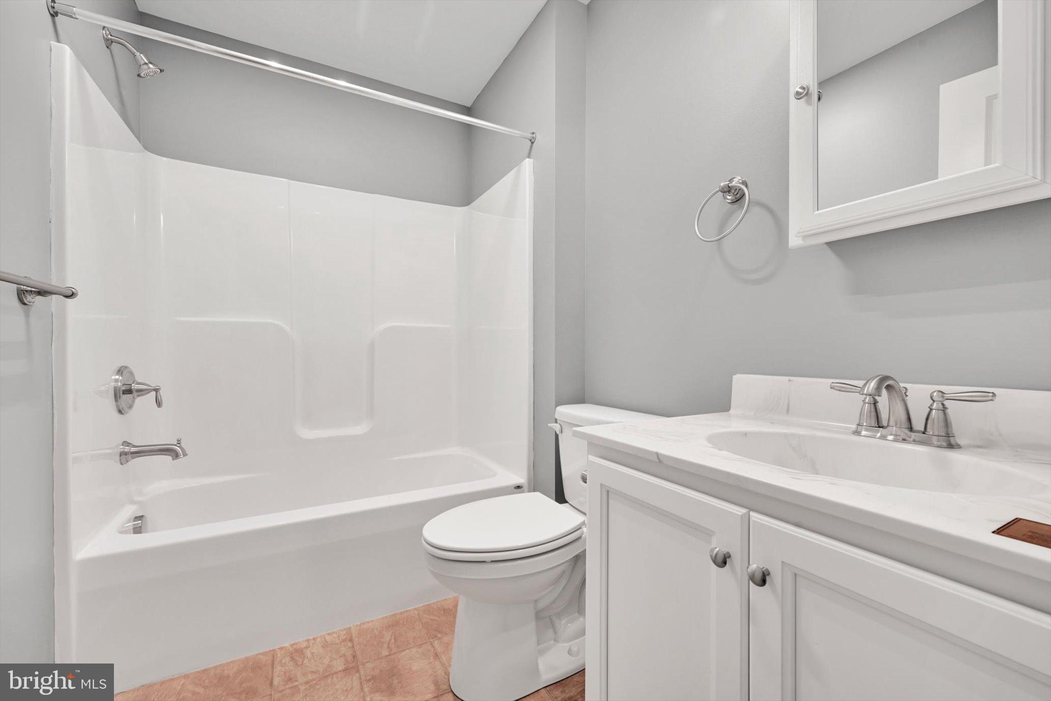 THE ESTATES OF MOHLER RUN - Residential