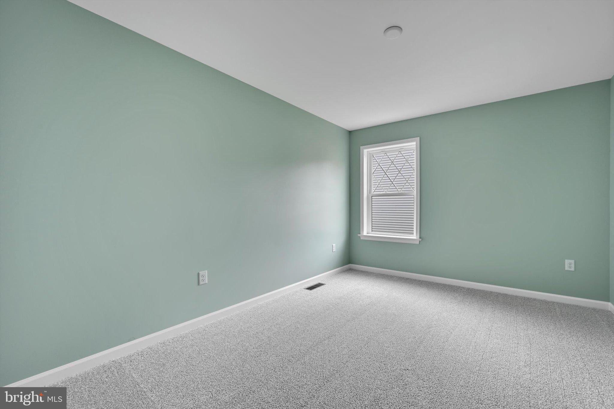 THE ESTATES OF MOHLER RUN - Residential