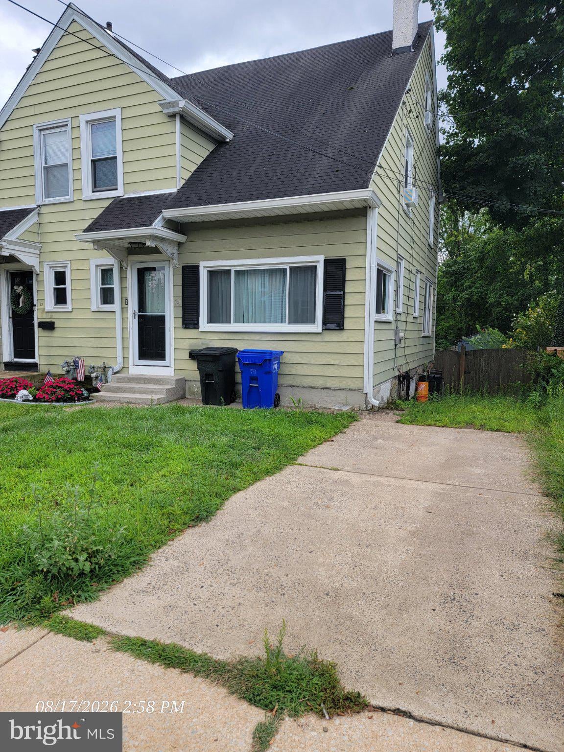 24 W WAVERLY ROAD