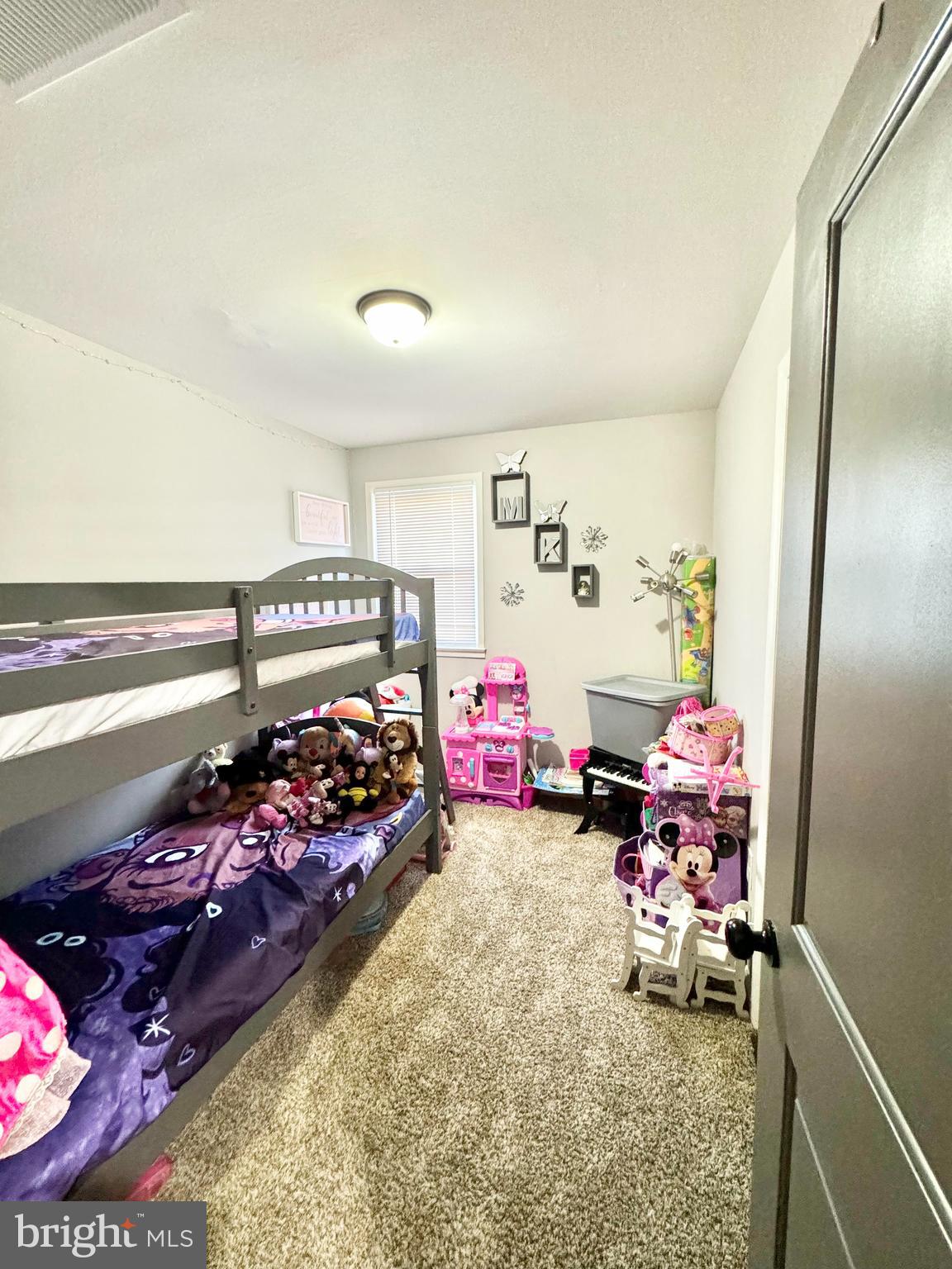 CAMP SPRINGS - Residential