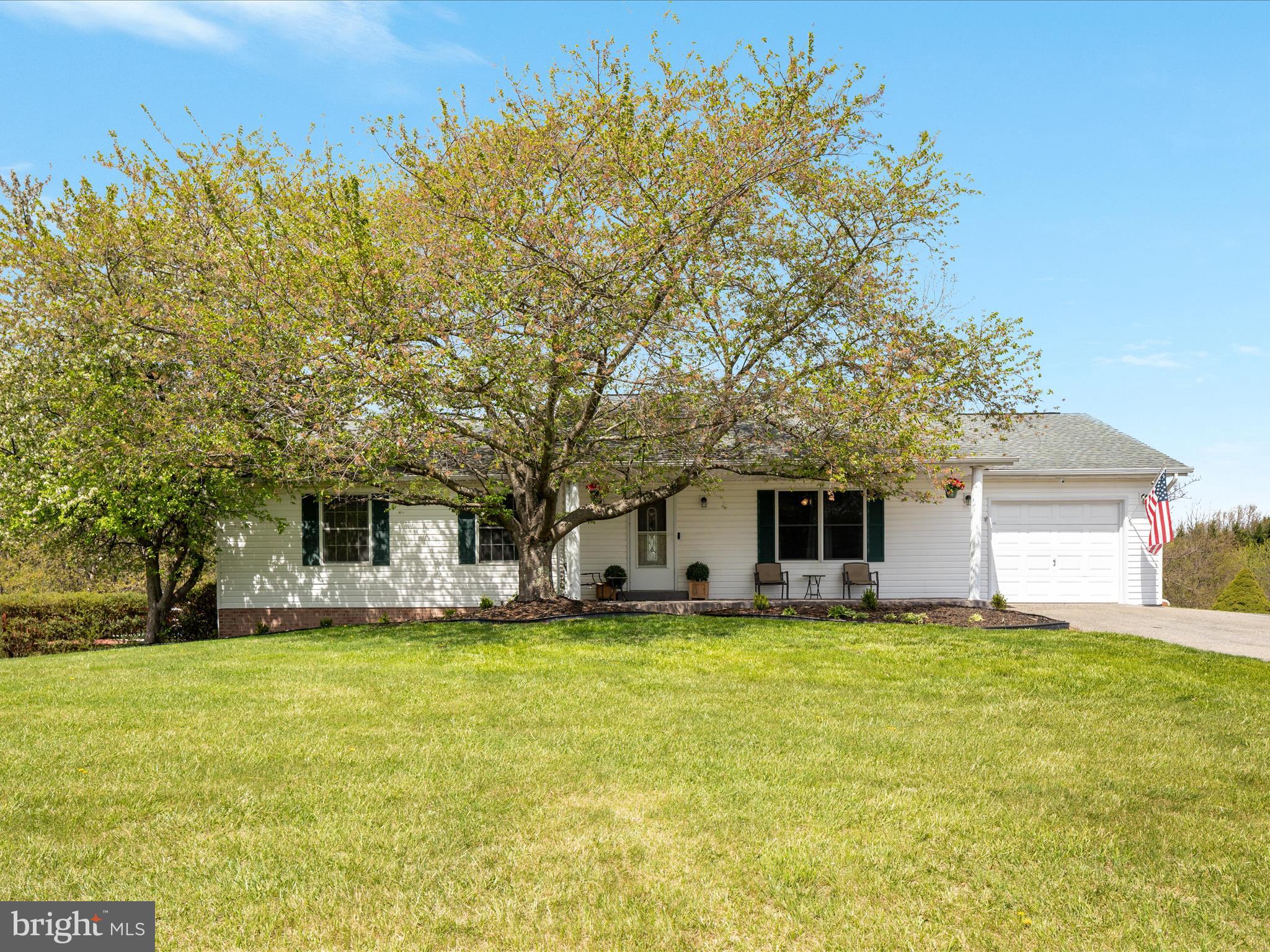 MARLOWE COUNTRY ESTATES - Residential