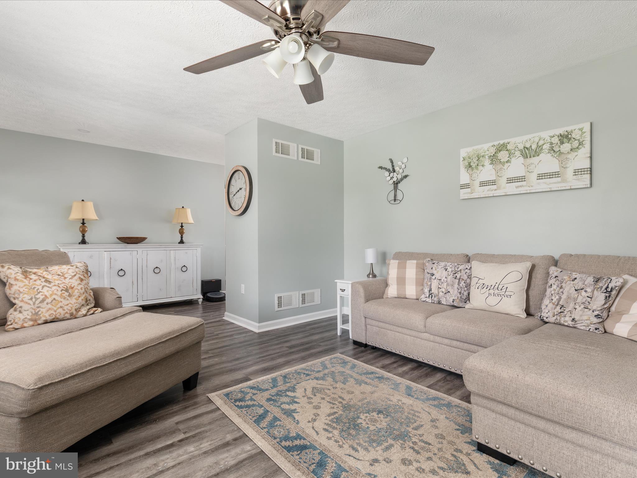 MARLOWE COUNTRY ESTATES - Residential