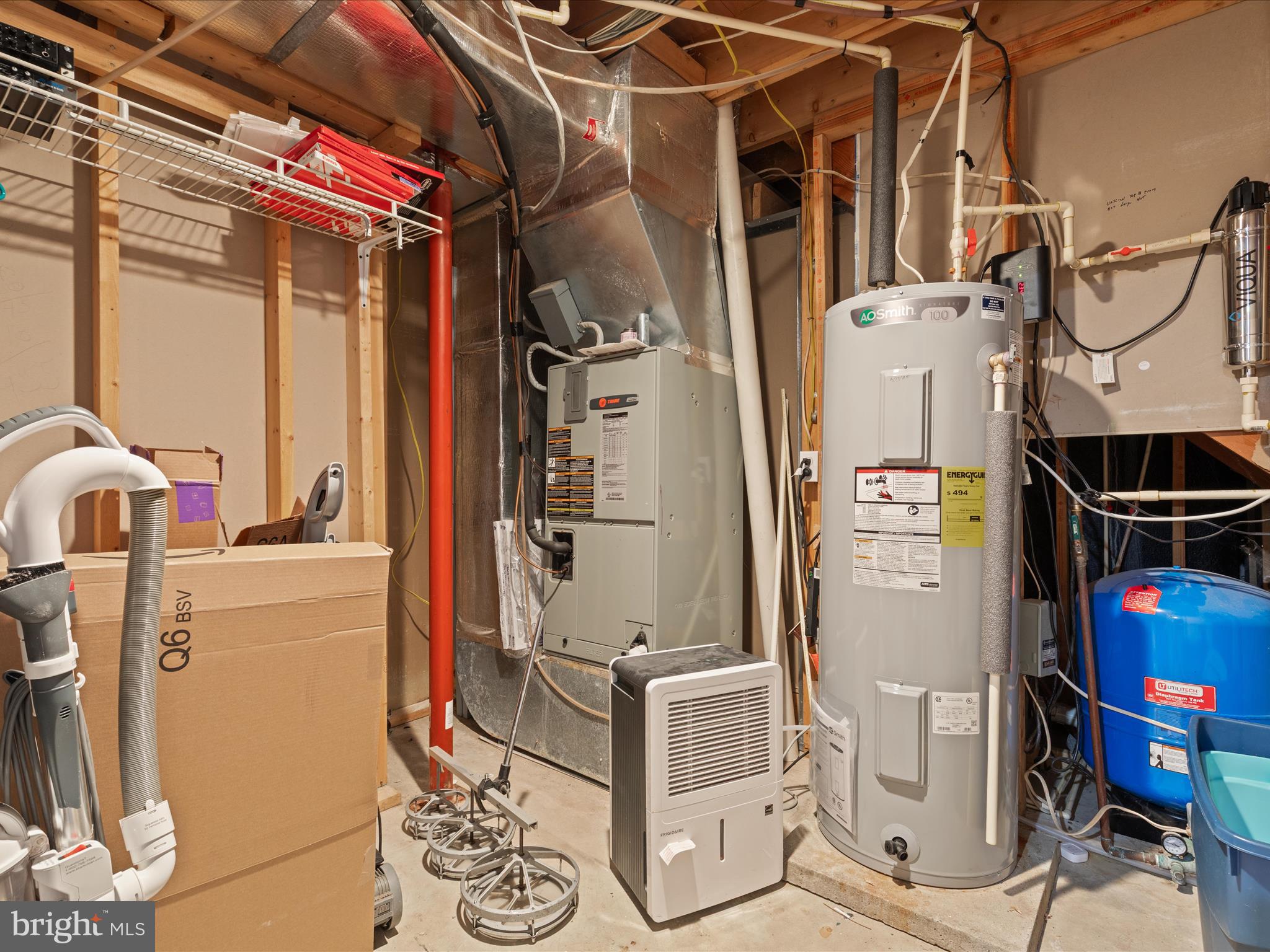 MARLOWE COUNTRY ESTATES - Residential