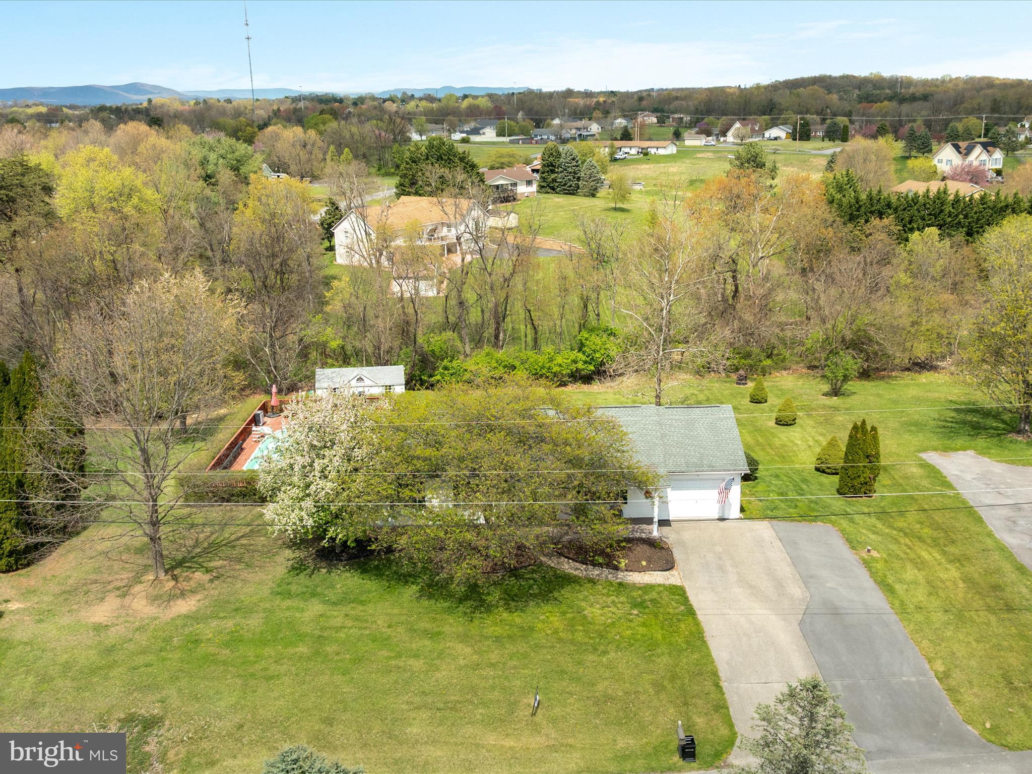 MARLOWE COUNTRY ESTATES - Residential