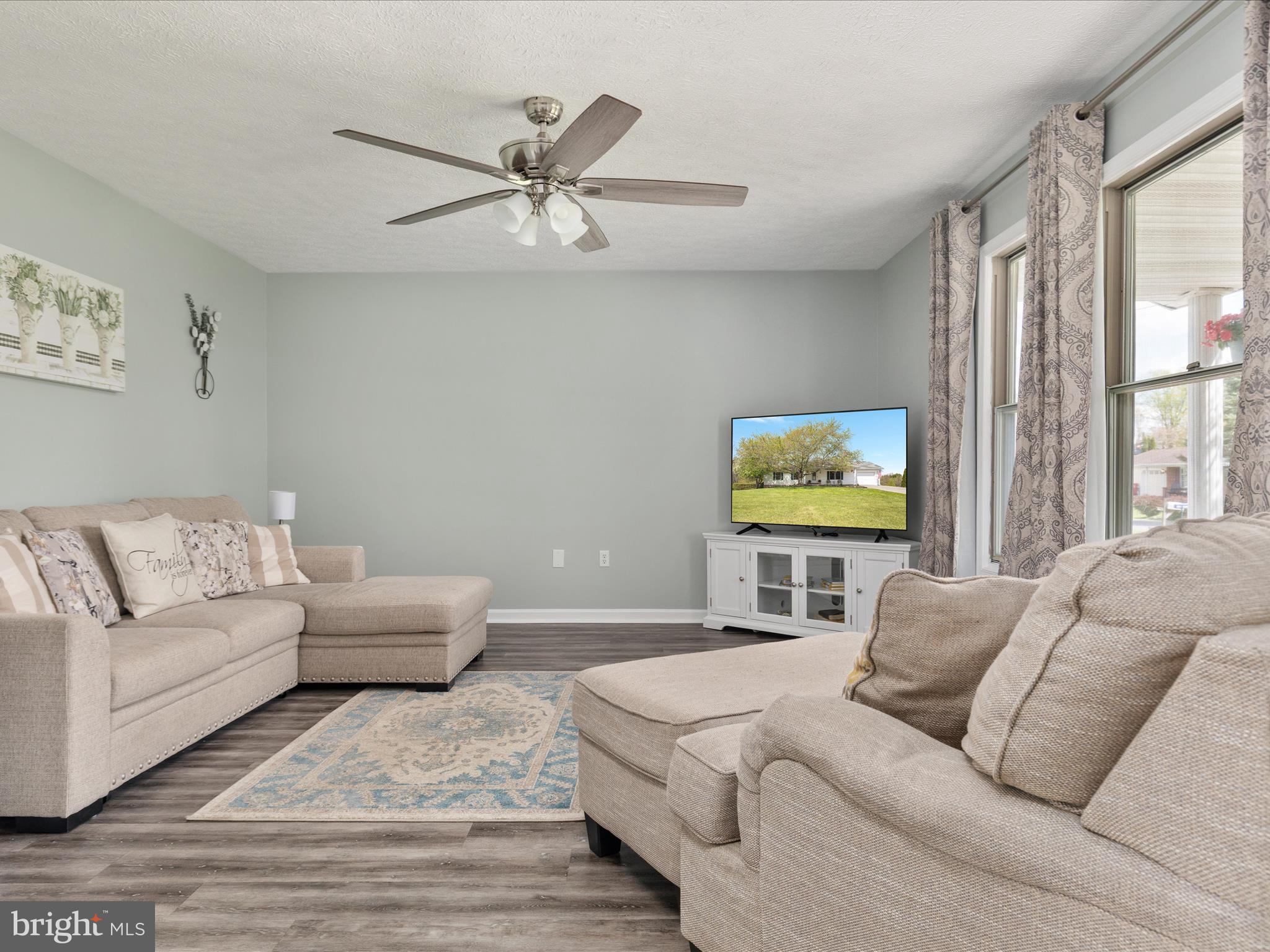 MARLOWE COUNTRY ESTATES - Residential