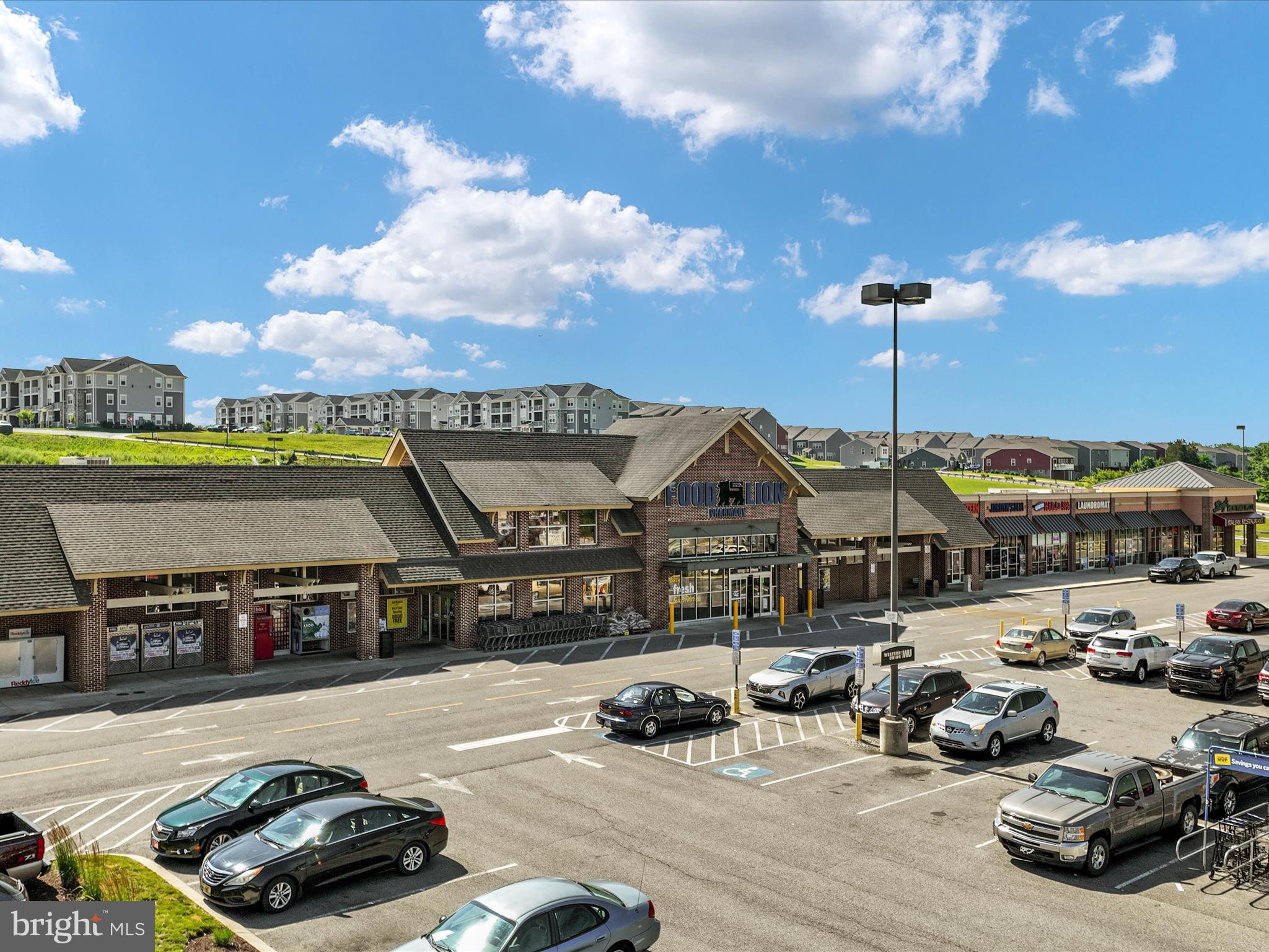 MARLOWE COUNTRY ESTATES - Residential