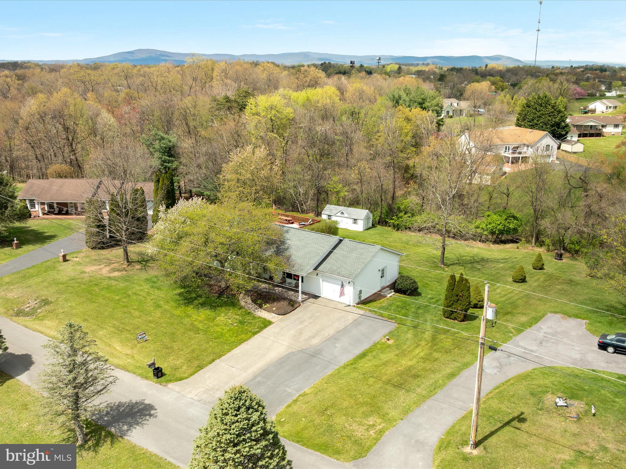 MARLOWE COUNTRY ESTATES - Residential