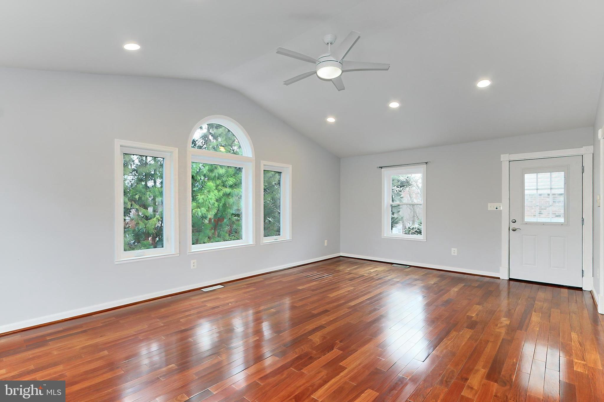 ORANGE HUNT ESTATES WEST - Residential