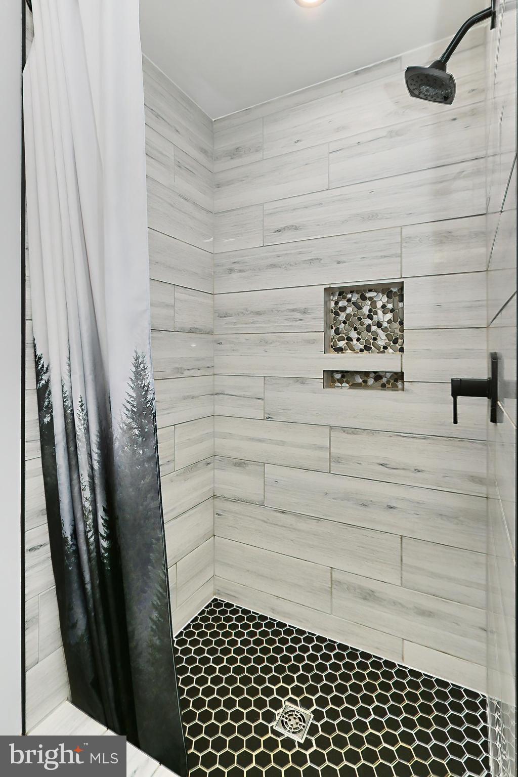 ORANGE HUNT ESTATES WEST - Residential