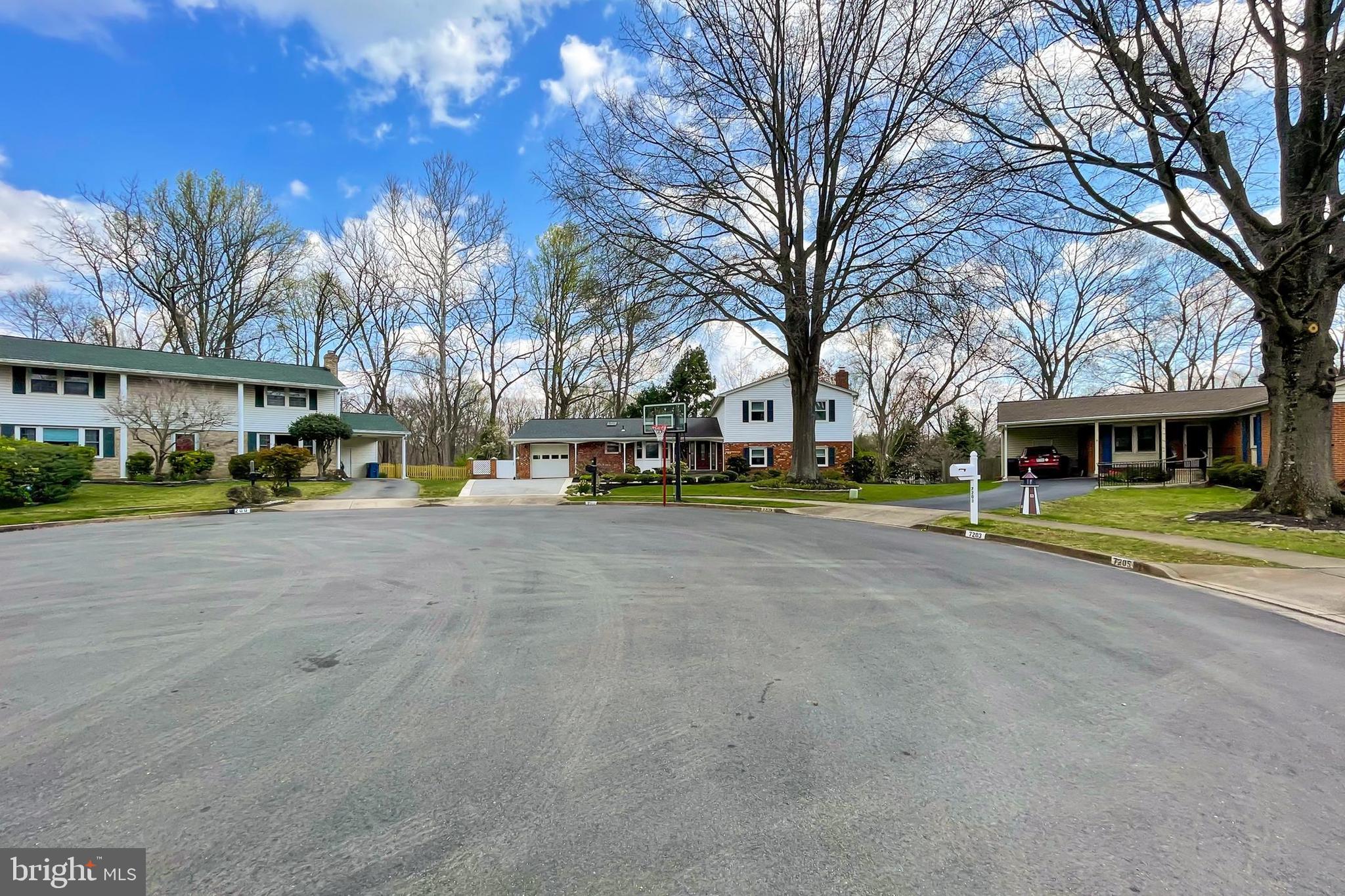 ORANGE HUNT ESTATES WEST - Residential