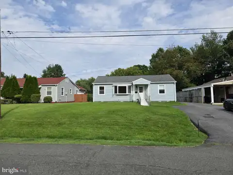 MLS: VAFX2322194