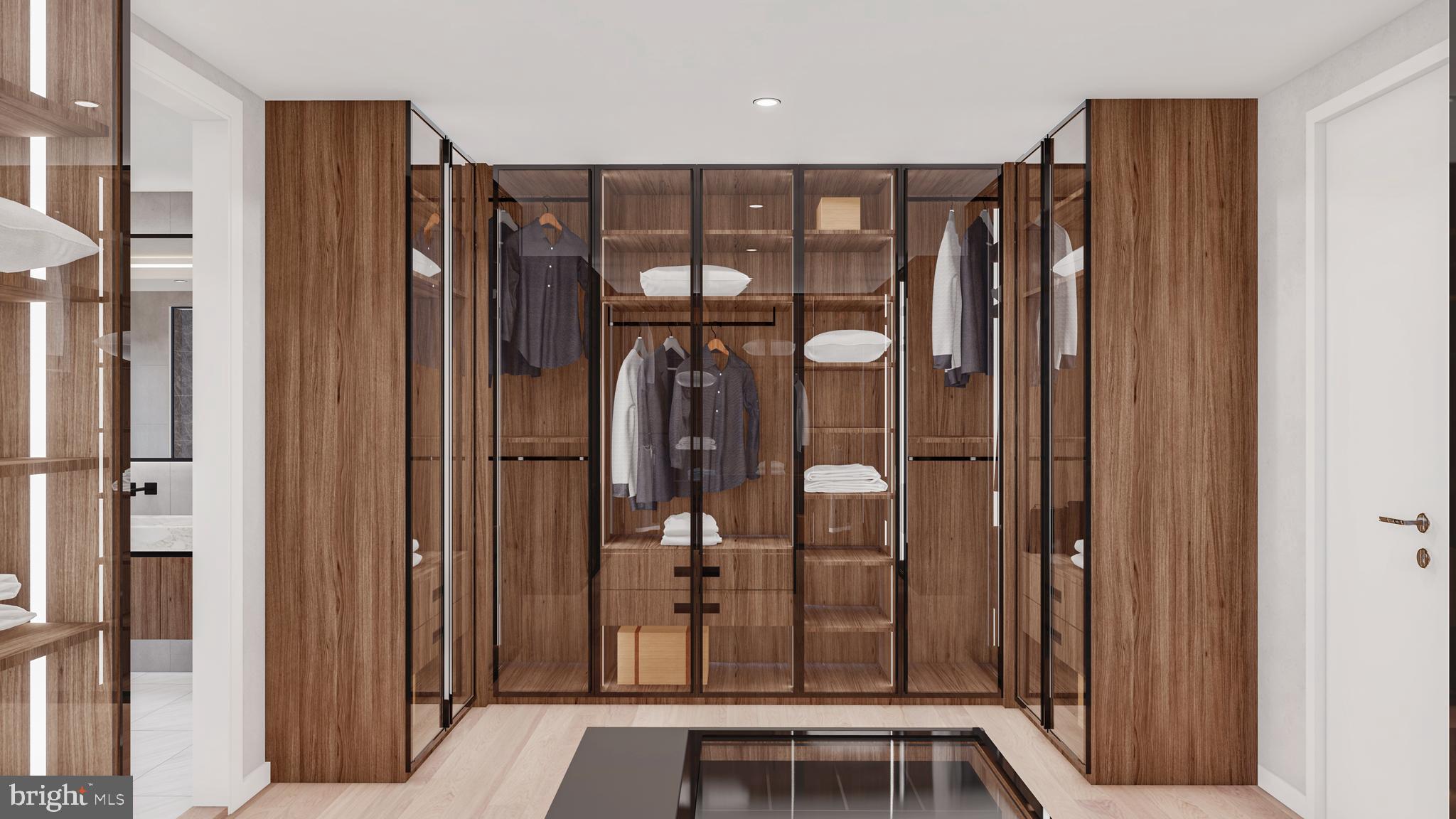 BROYHILL GLEN GARY PARK - Residential