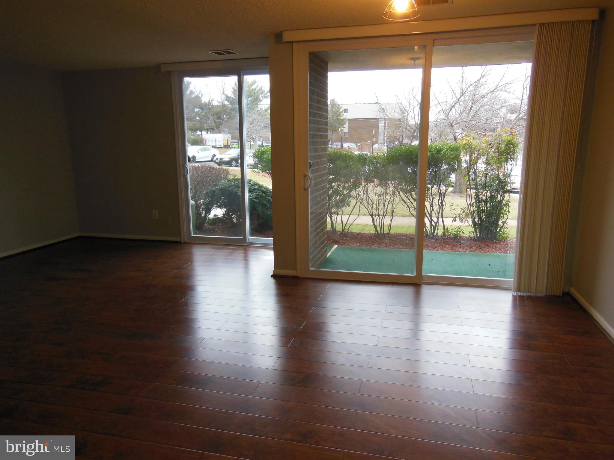 PINES CONDO 02 - Residential Lease