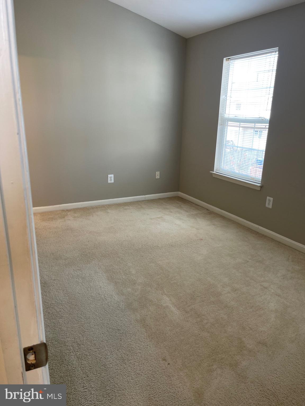 SOMERSET - Residential Lease