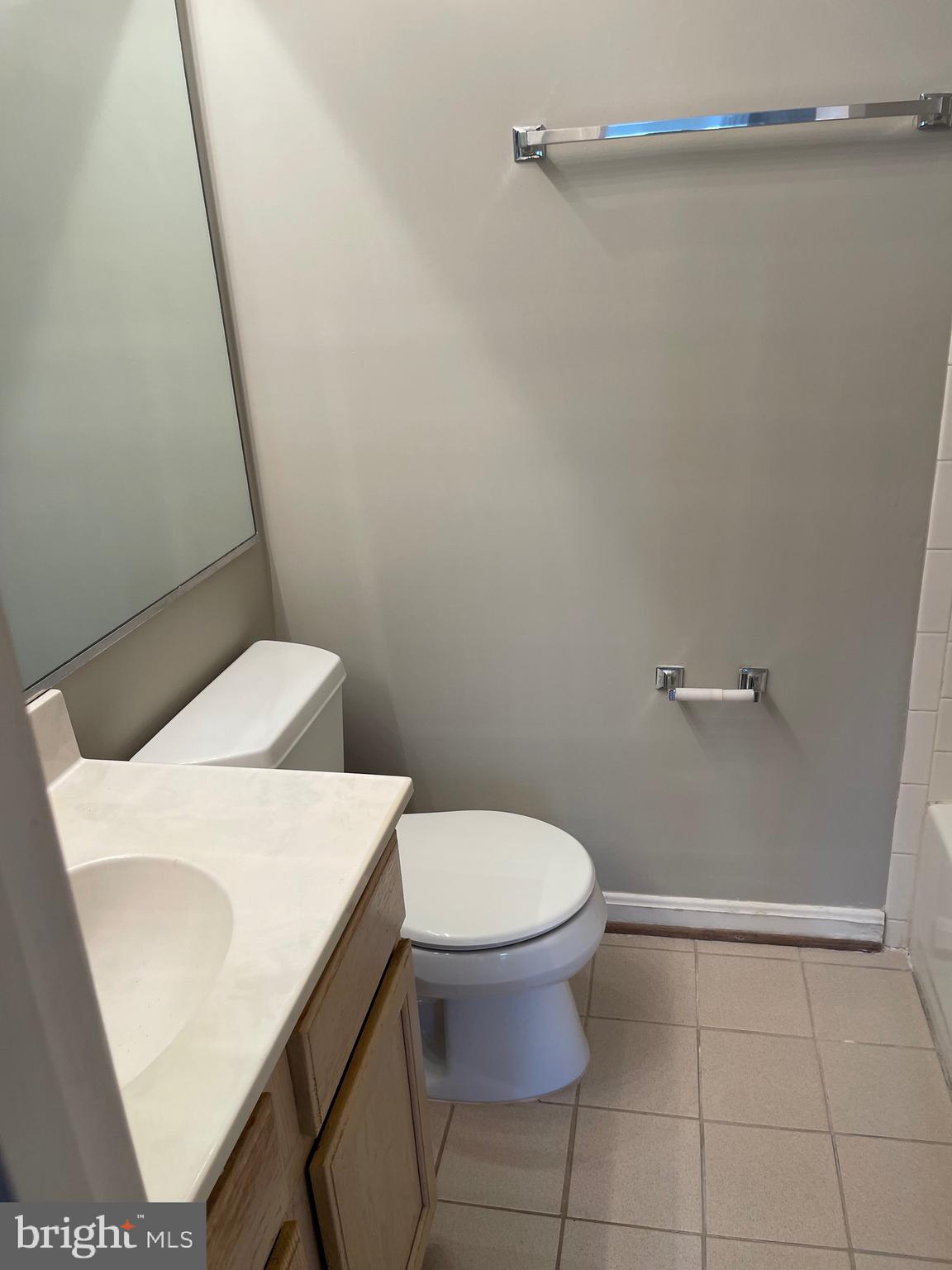 SOMERSET - Residential Lease