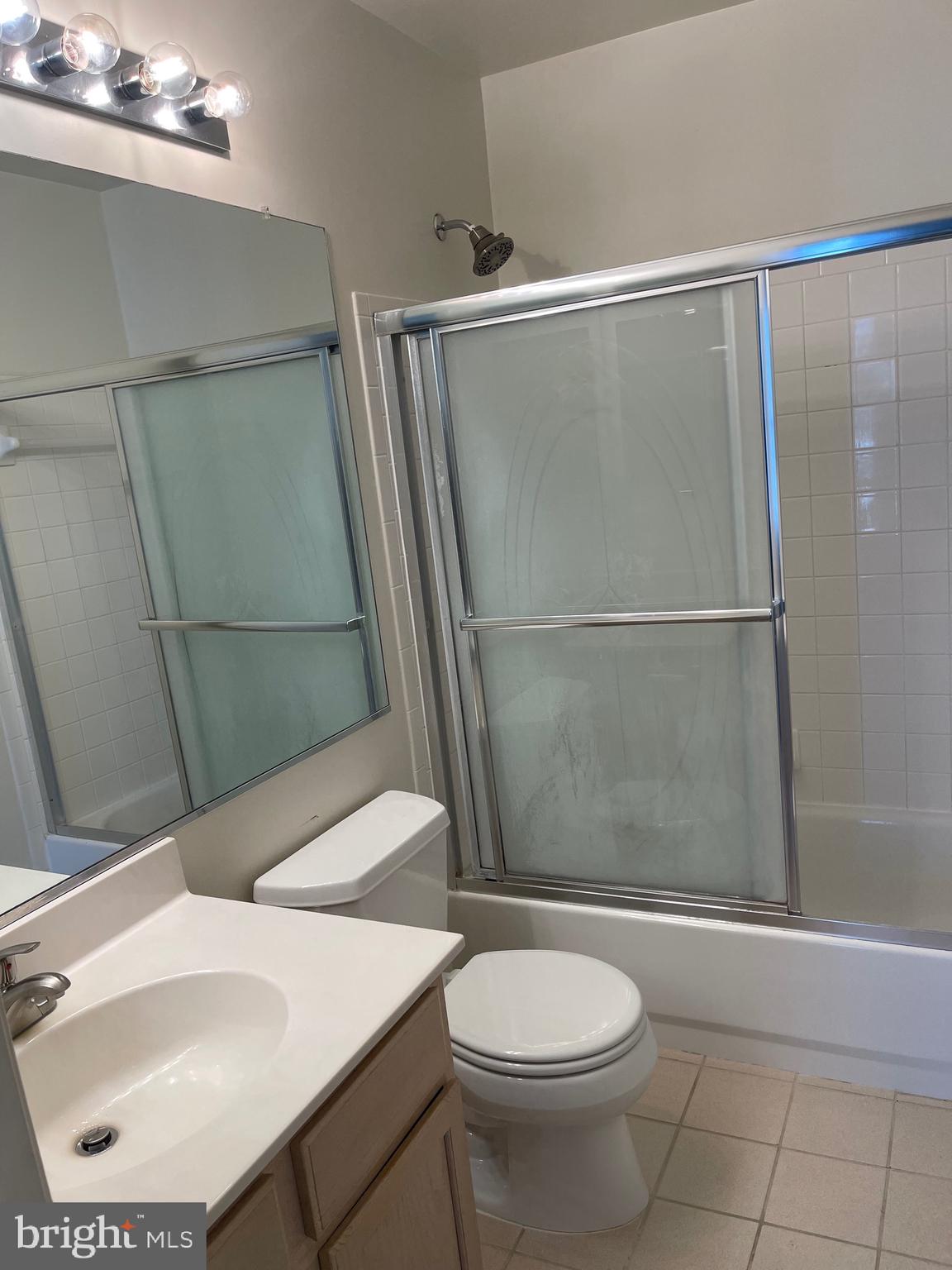 SOMERSET - Residential Lease