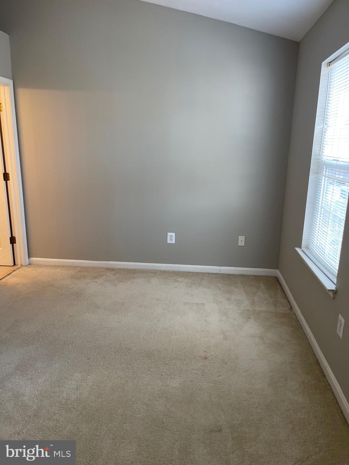 SOMERSET - Residential Lease