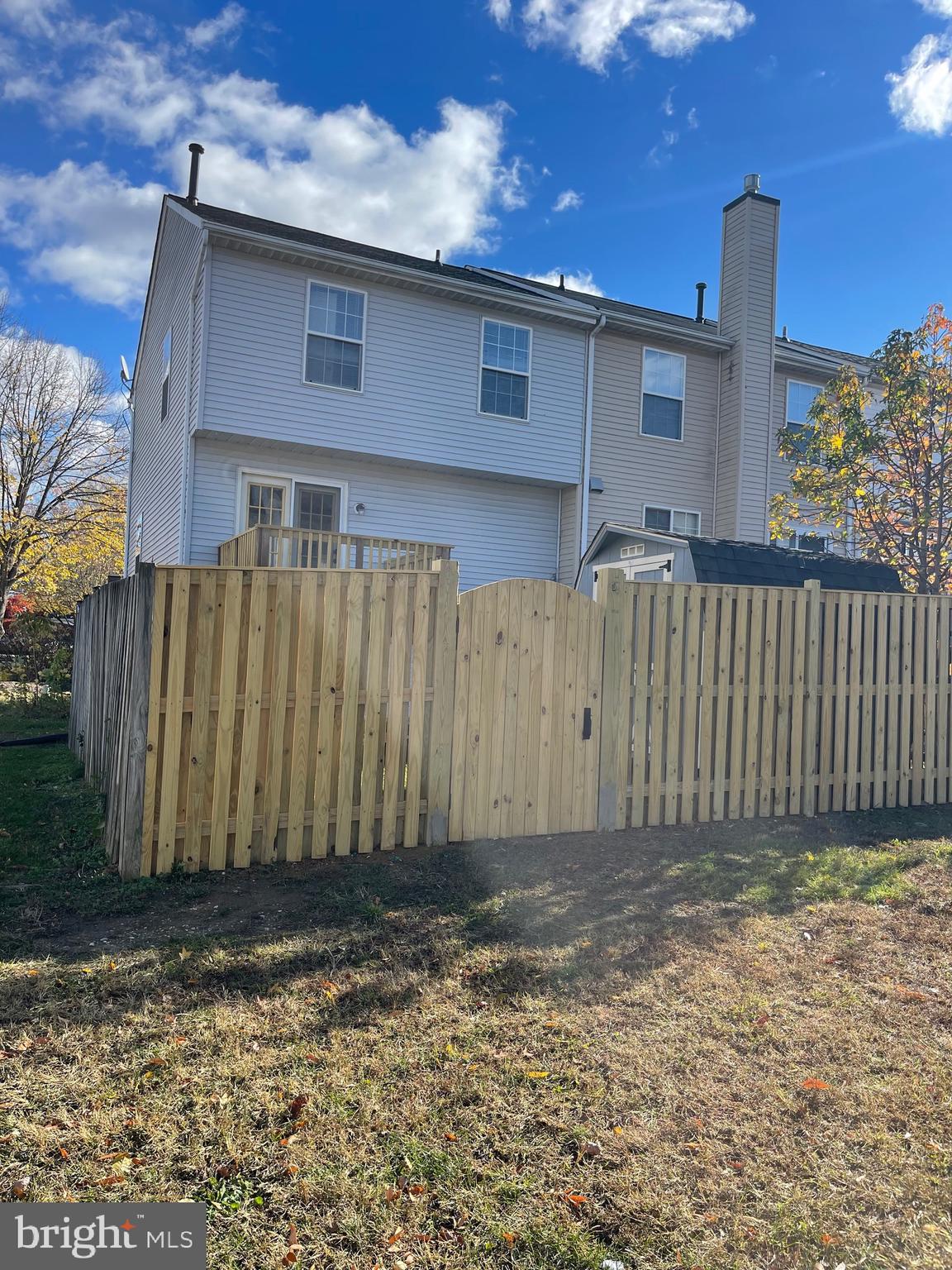 SOMERSET - Residential Lease