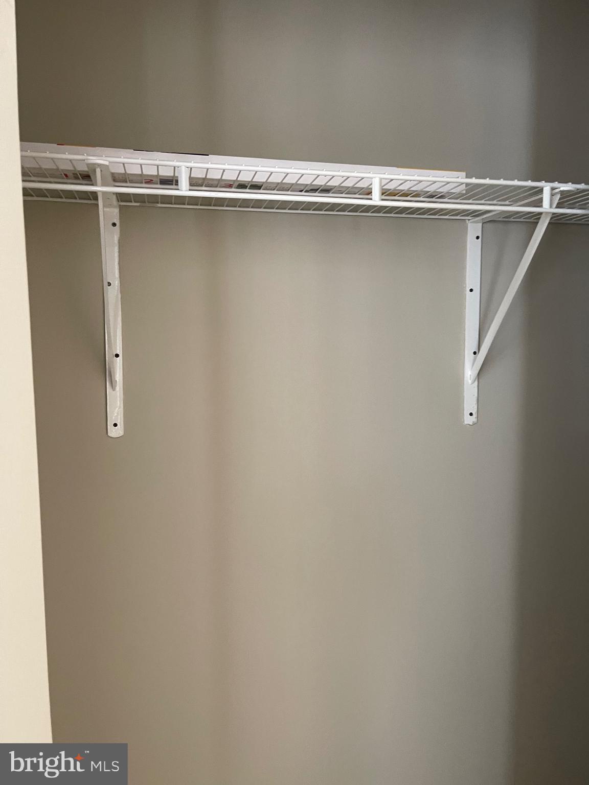 SOMERSET - Residential Lease