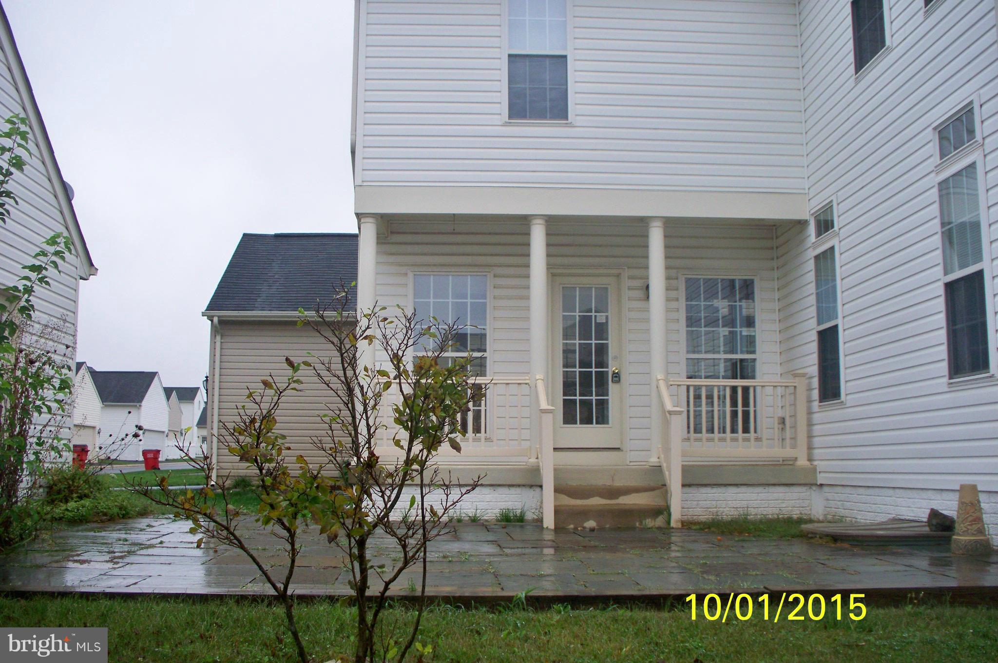 LAKELAND PLACE - Residential