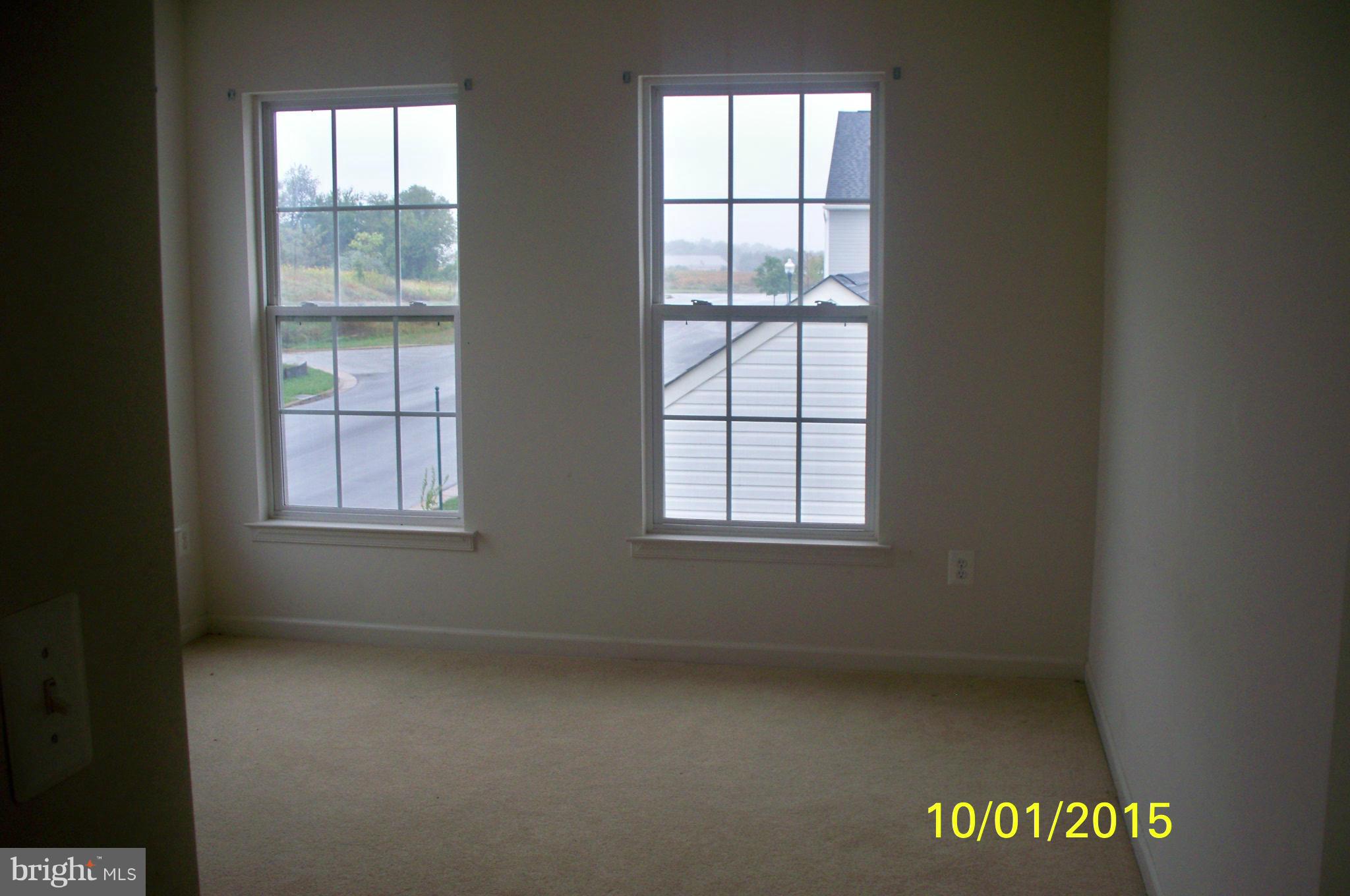 LAKELAND PLACE - Residential