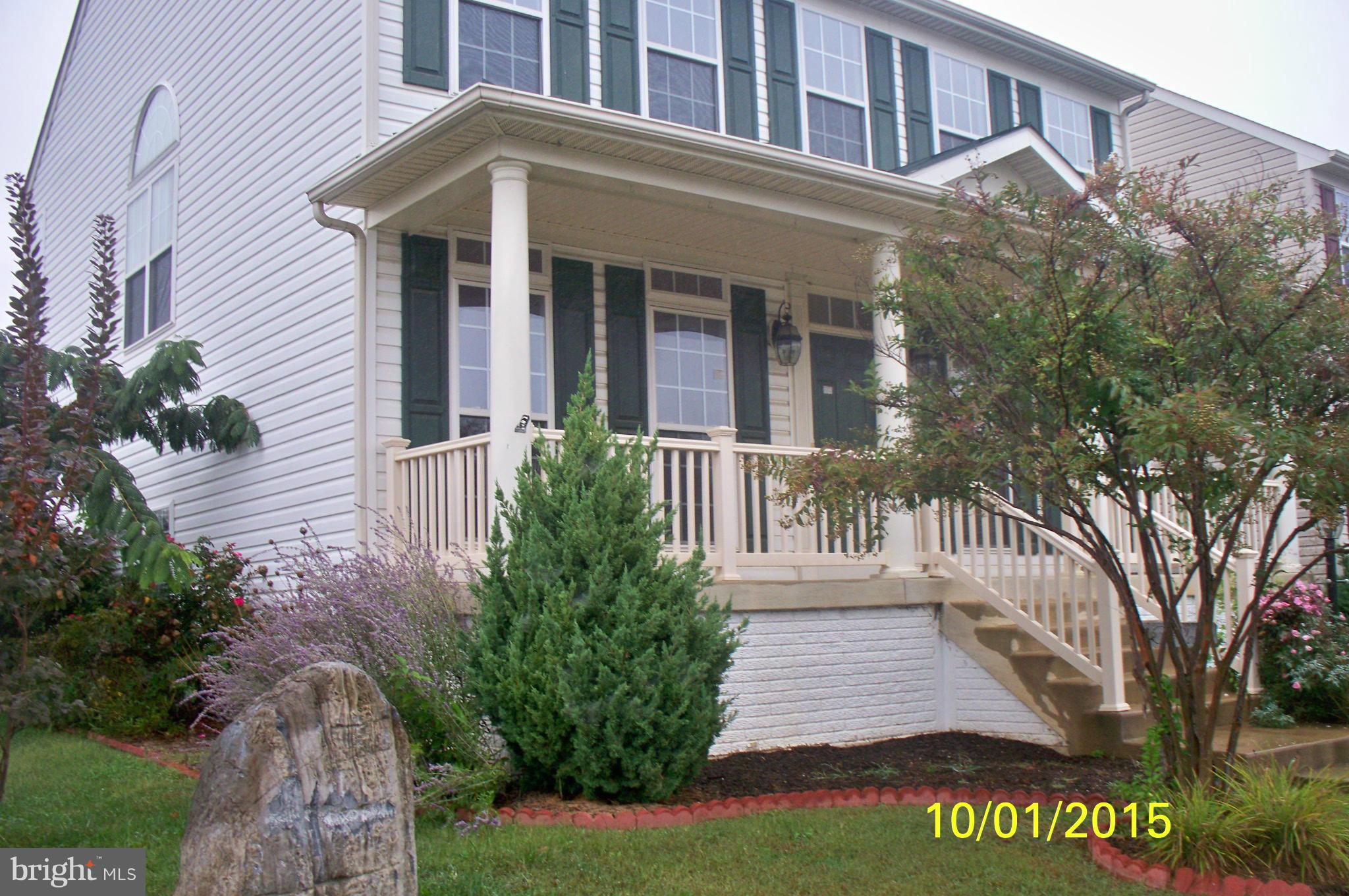 LAKELAND PLACE - Residential