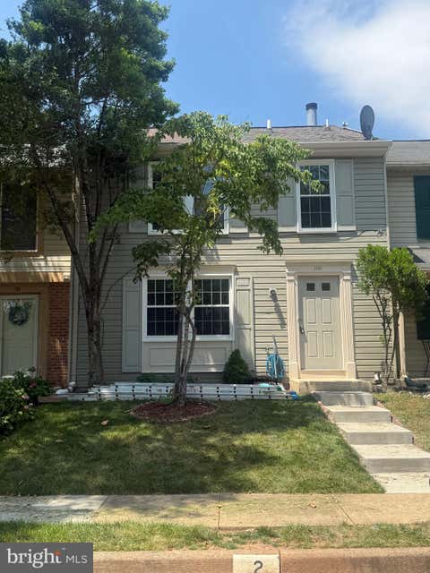 Townhouse For Sale - 1103 Lopez Lane<br/> HERNDON, VA 20170