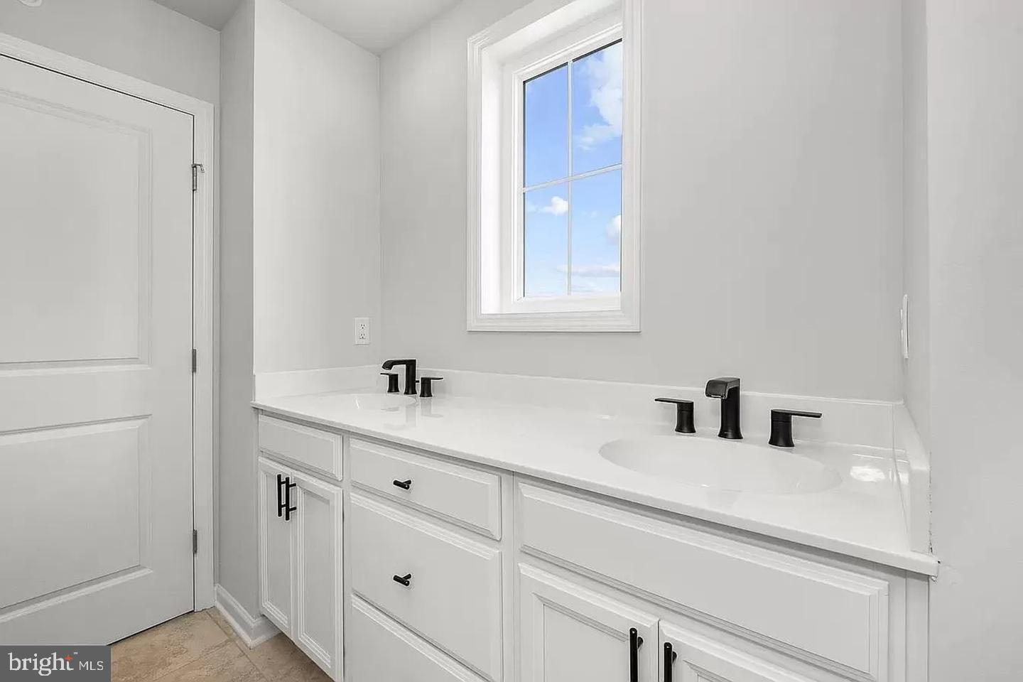 ARCONA - Residential Lease