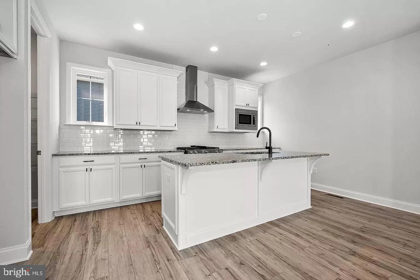 ARCONA - Residential Lease