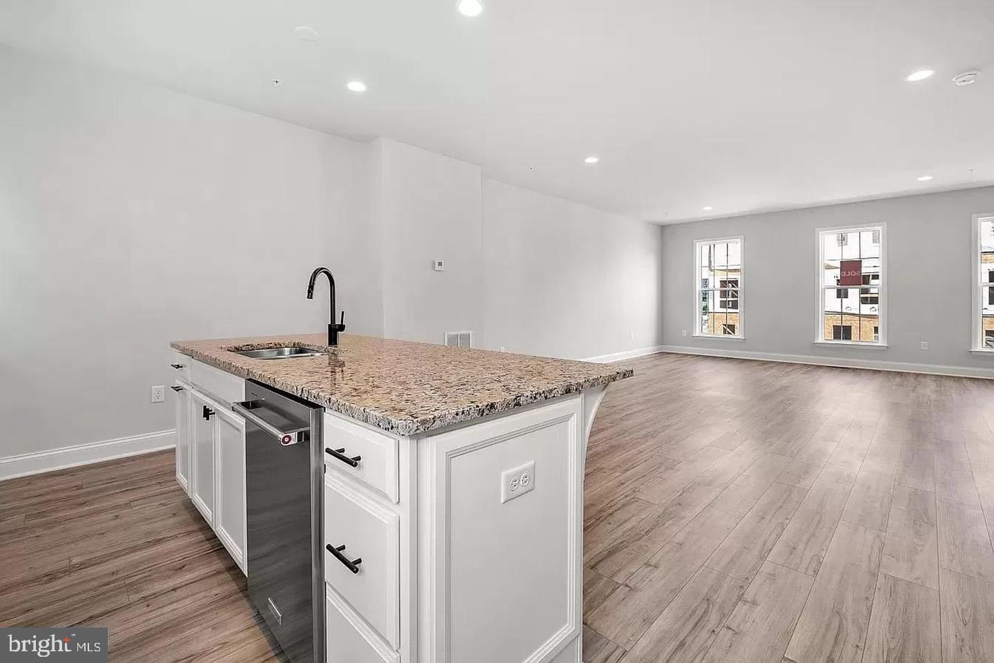 ARCONA - Residential Lease