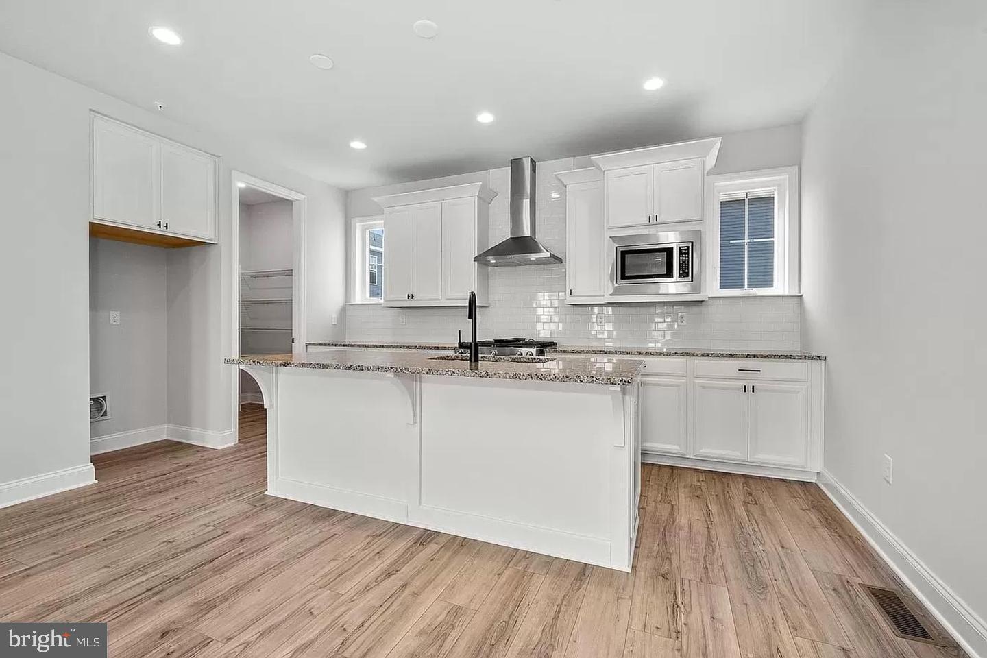 ARCONA - Residential Lease