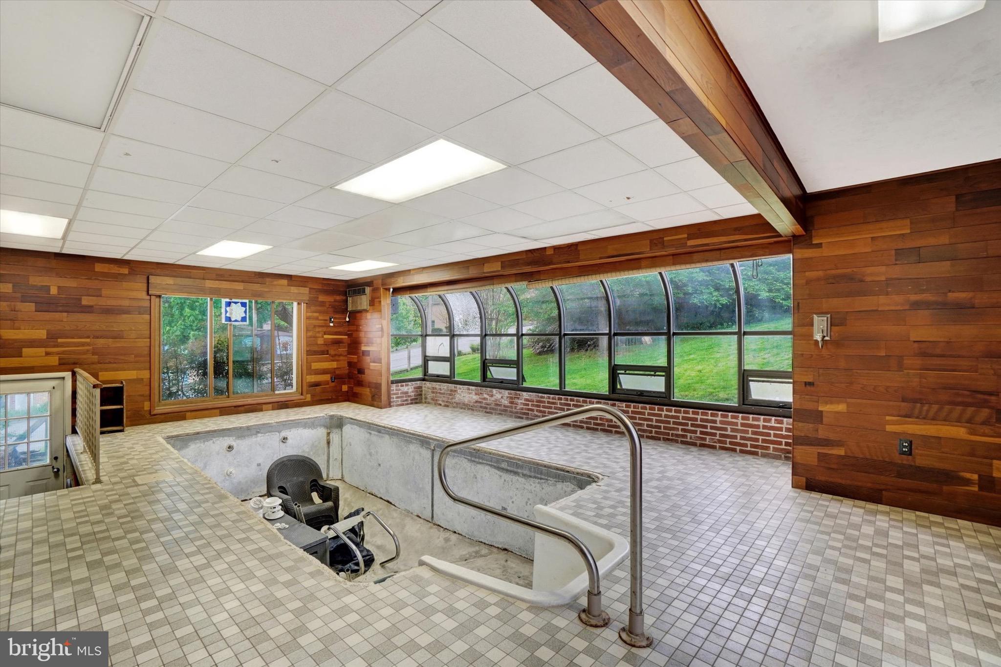 FARQUHAR ESTATES - Residential