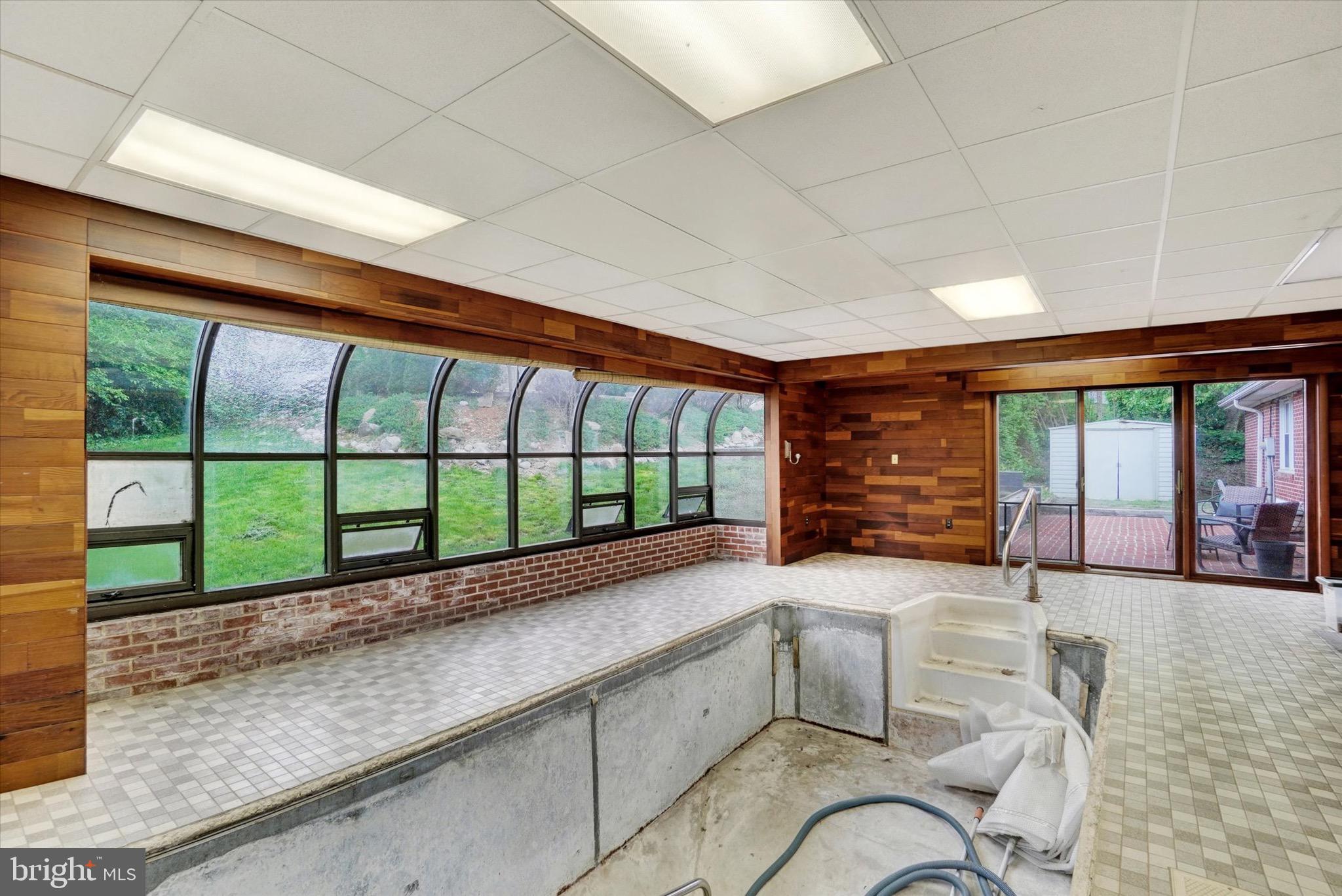 FARQUHAR ESTATES - Residential