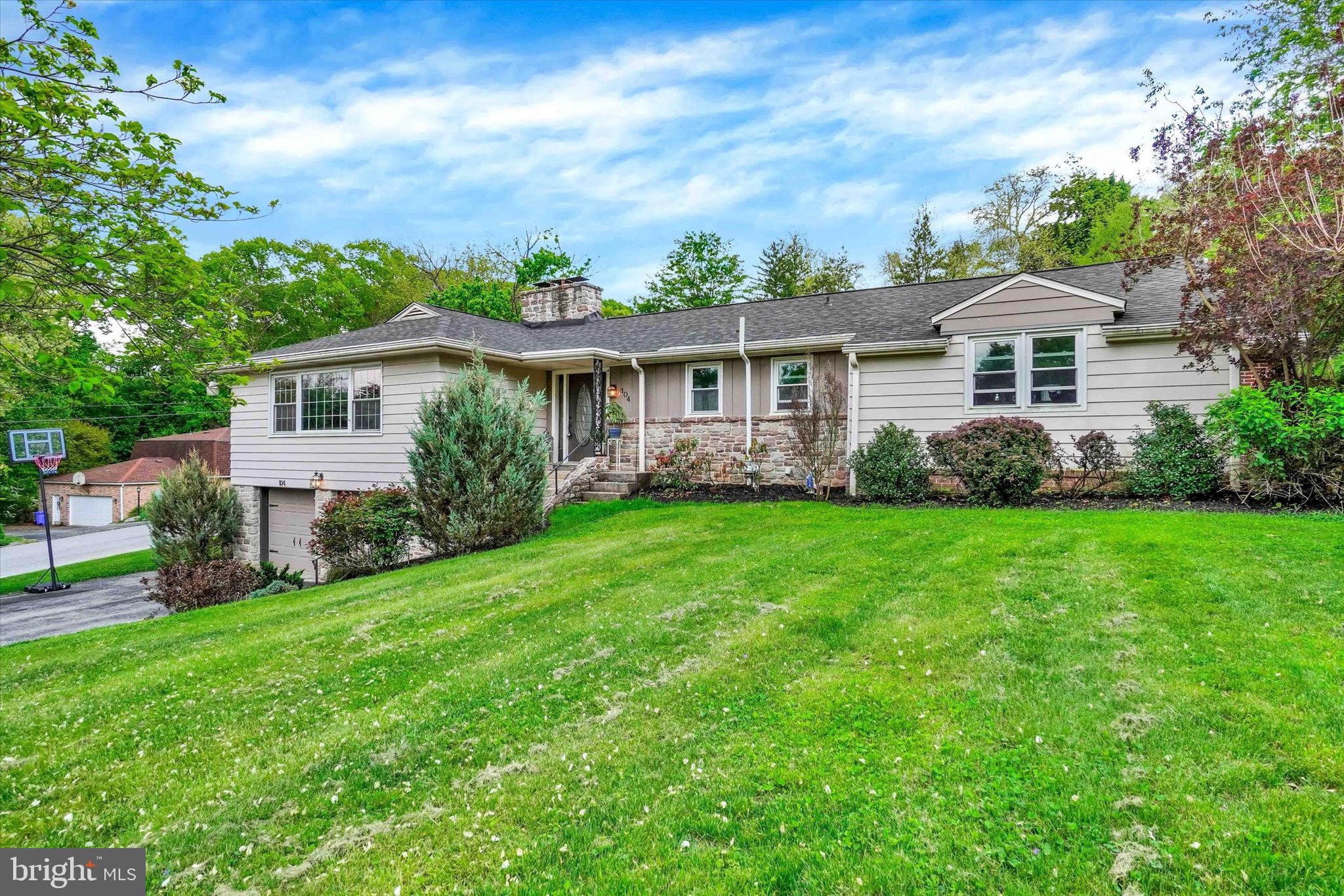 104 WOODLAND DRIVE
